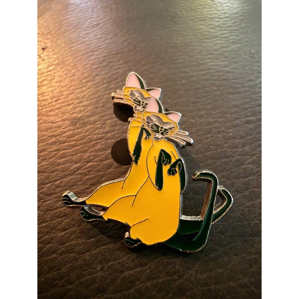 Lady and the Tramp ~ Siamese Cats Si & Am Individual Disney Trading Pin